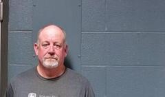 Mugshot of Viet, Michael Louis