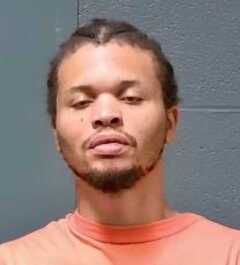 Mugshot of Helton, Dominique Lavel